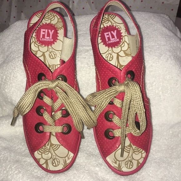 Cherry Red Fly London Lace Up Wedge!! - Picture 2 of 6